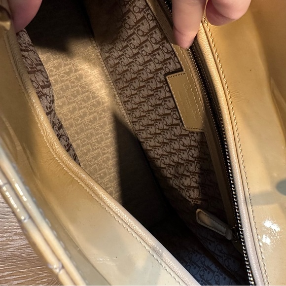 Dior Lady Dior Large Bag - Picture 8 of 11